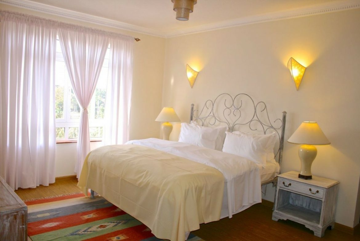 Delightful serviced apartment