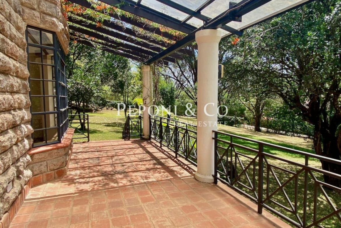 Spacious Homes in Tranquil Setting