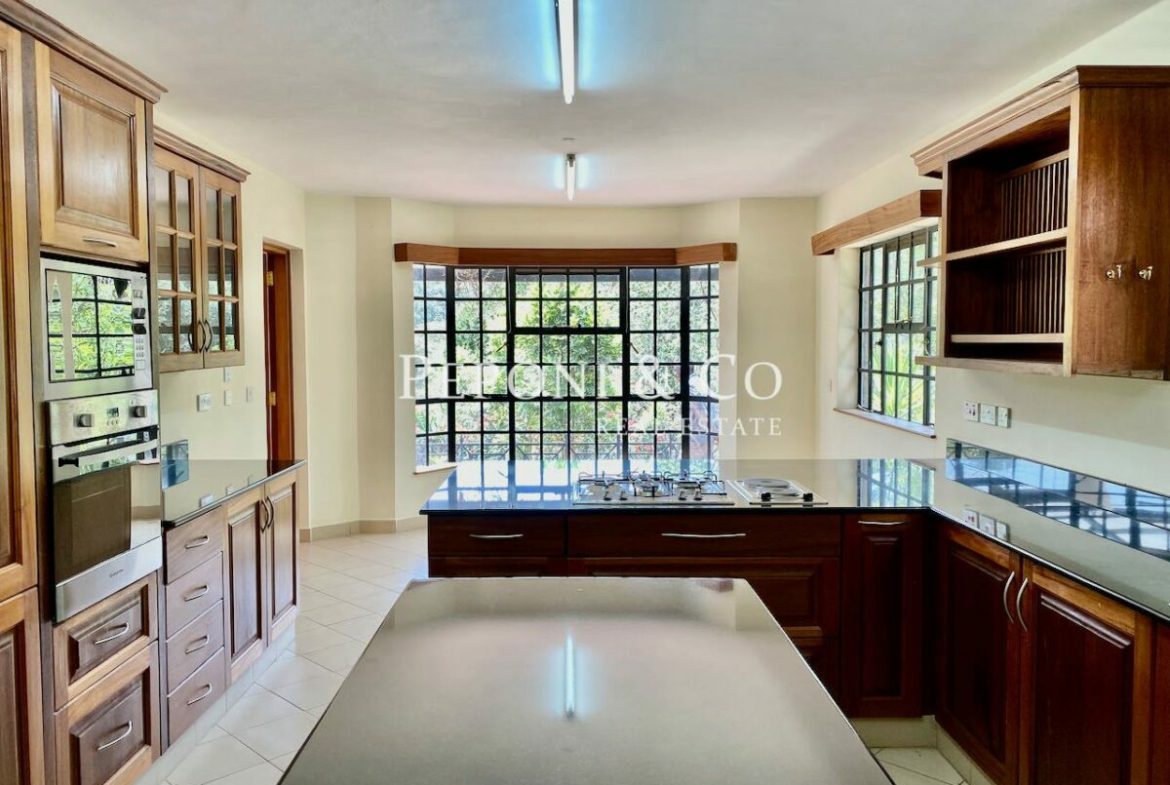 Spacious Homes in Tranquil Setting