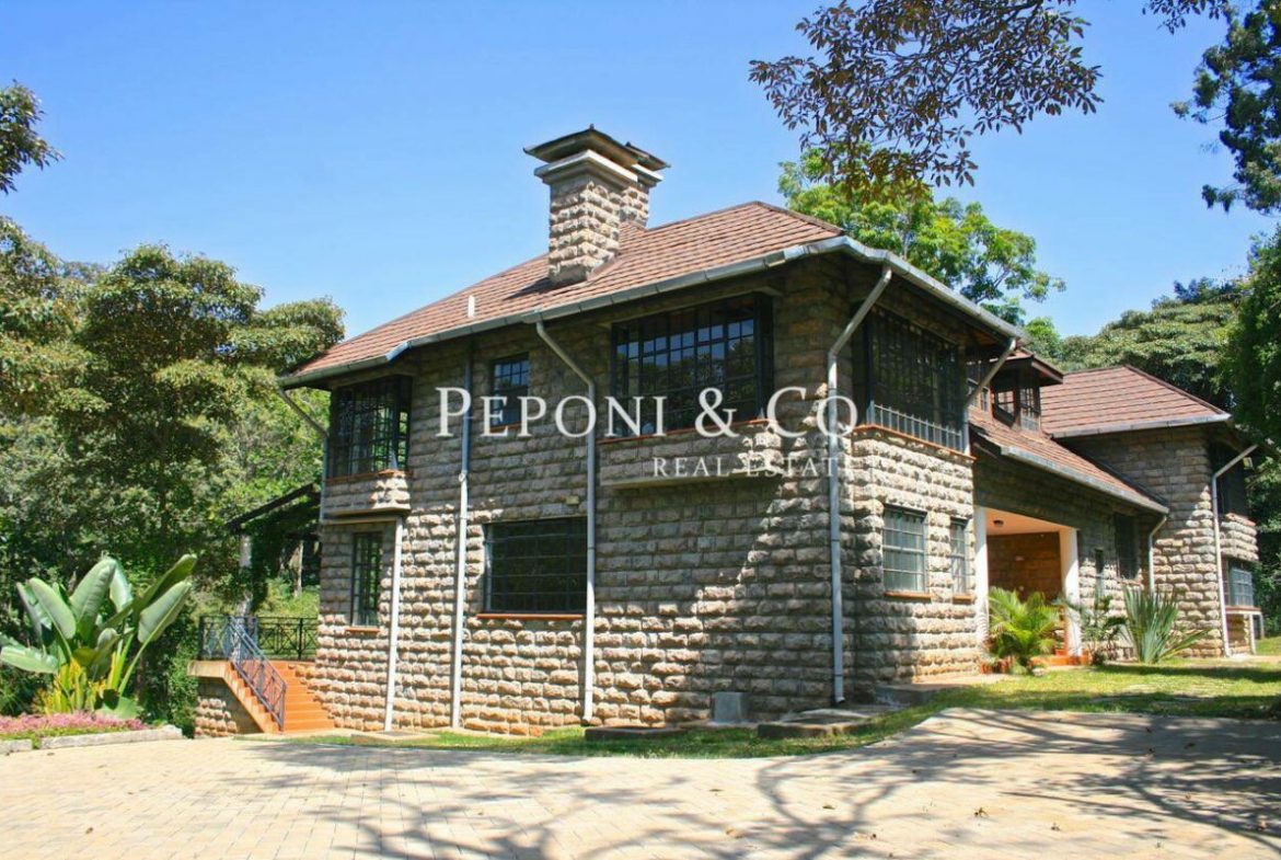 Spacious Homes in Tranquil Setting