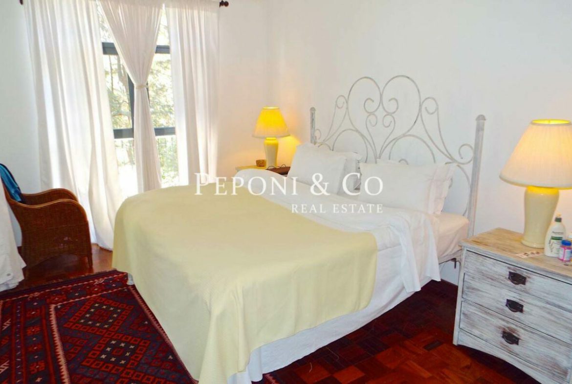 Exclusive duplex residences