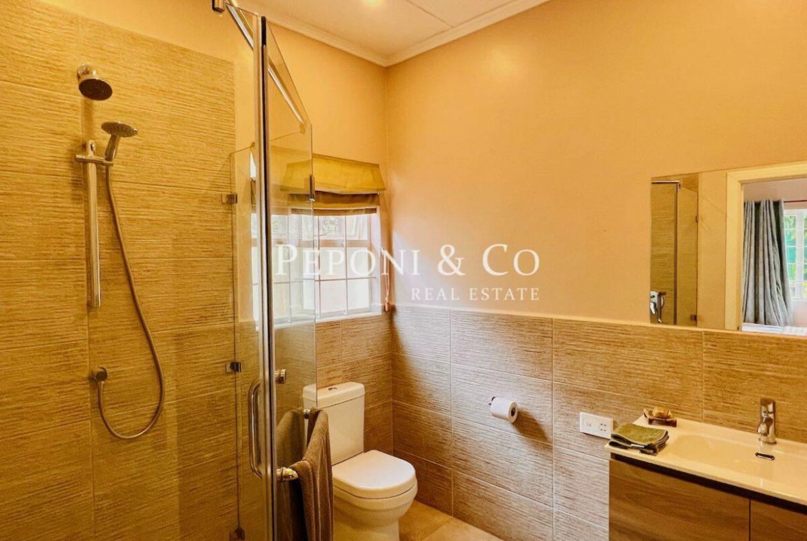 Serviced cottage for short term lease