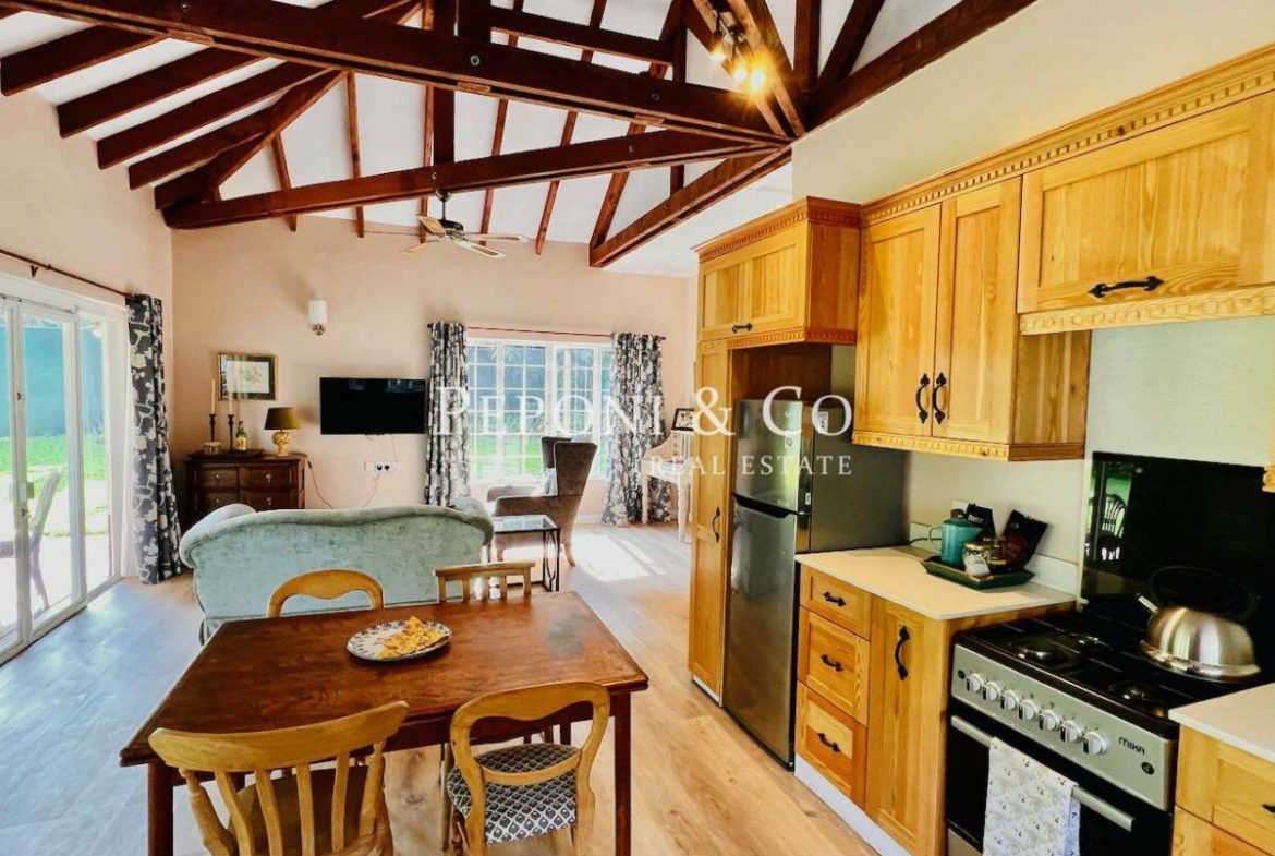 Serviced cottage for short term lease