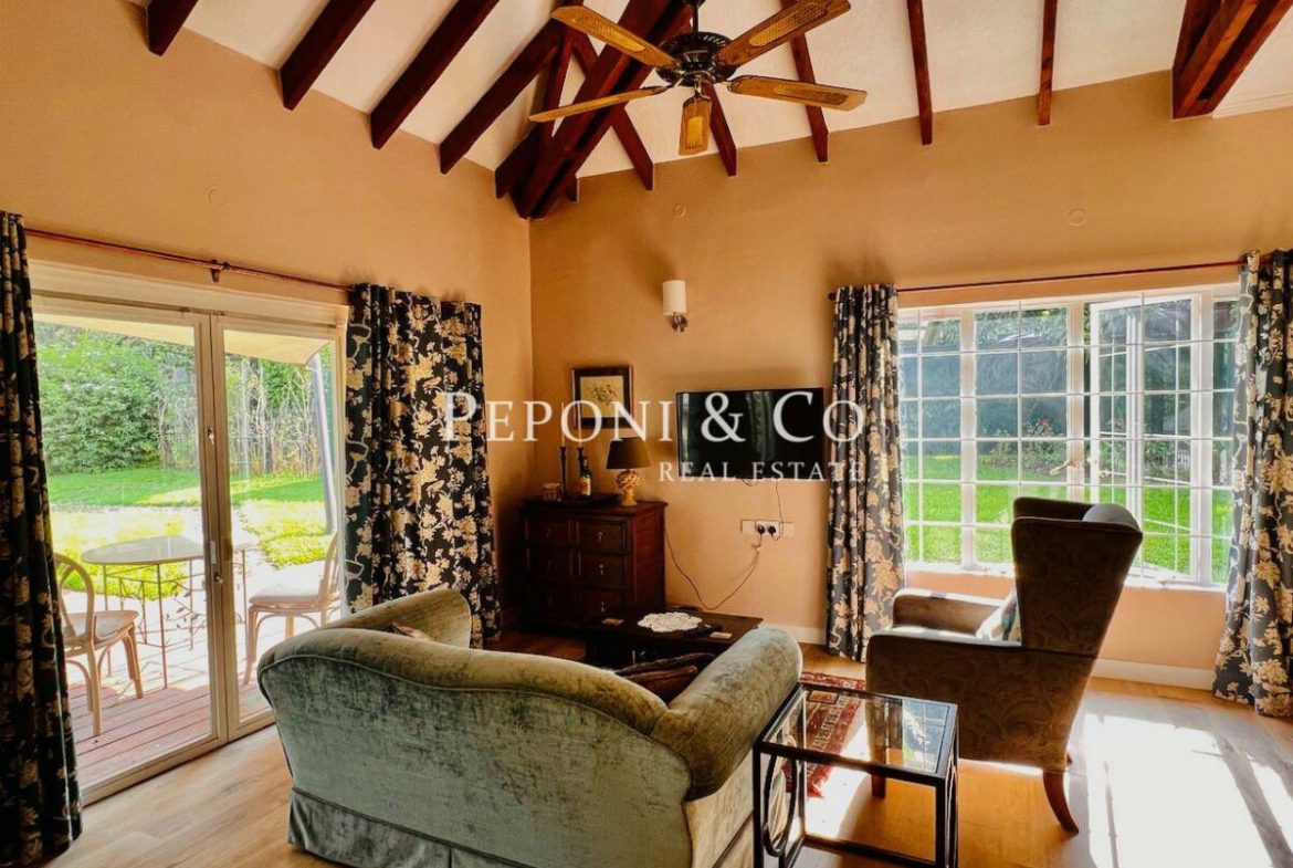 Serviced cottage for short term lease