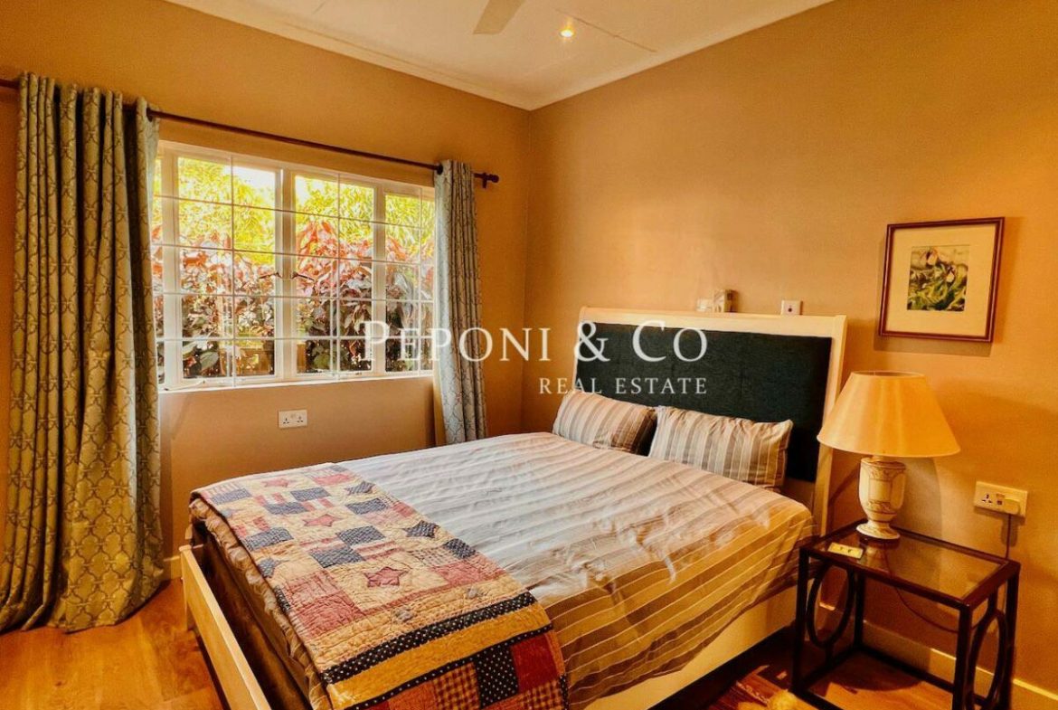 Serviced cottage for short term lease