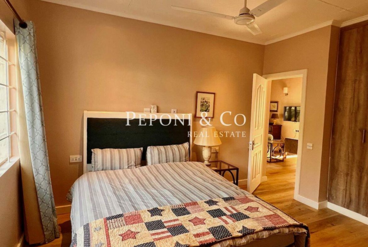 Serviced cottage for short term lease