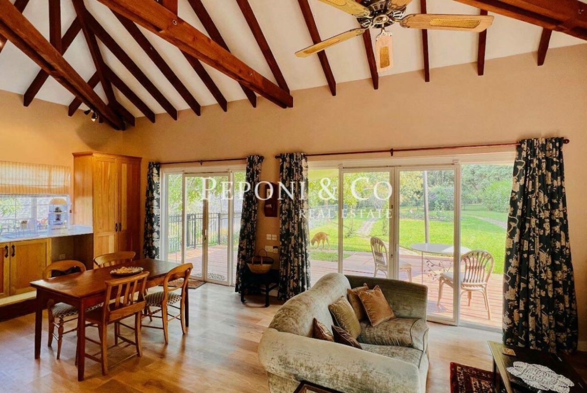 Serviced cottage for short term lease