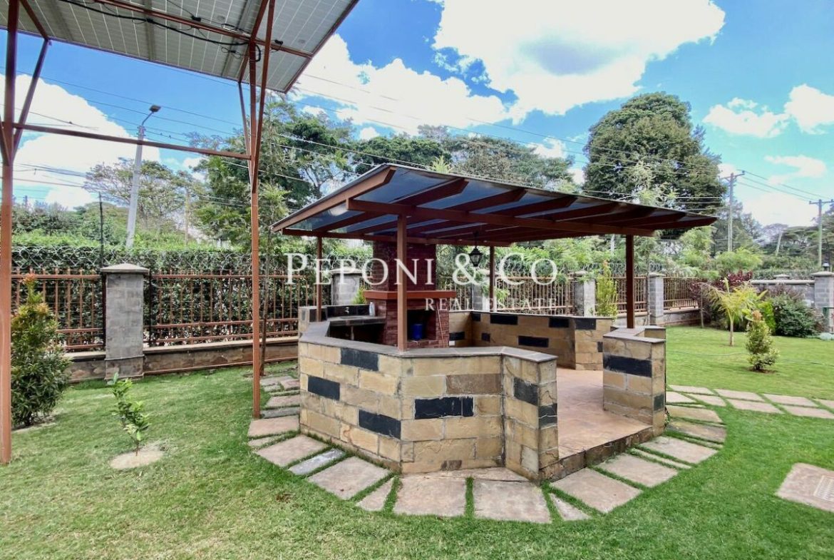 7 bedroom home off Pepo Lane