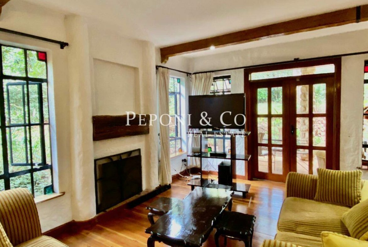 Impeccably Furnished 2 Bedroom