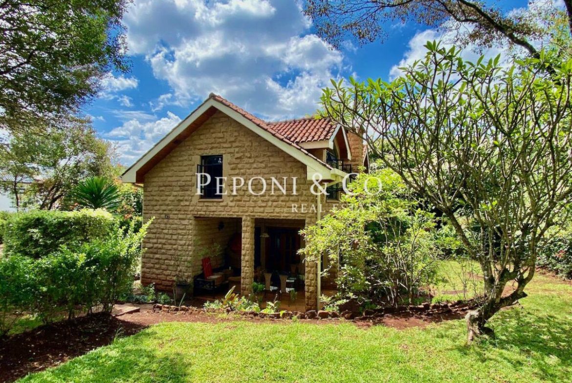 Impeccably Furnished 2 Bedroom