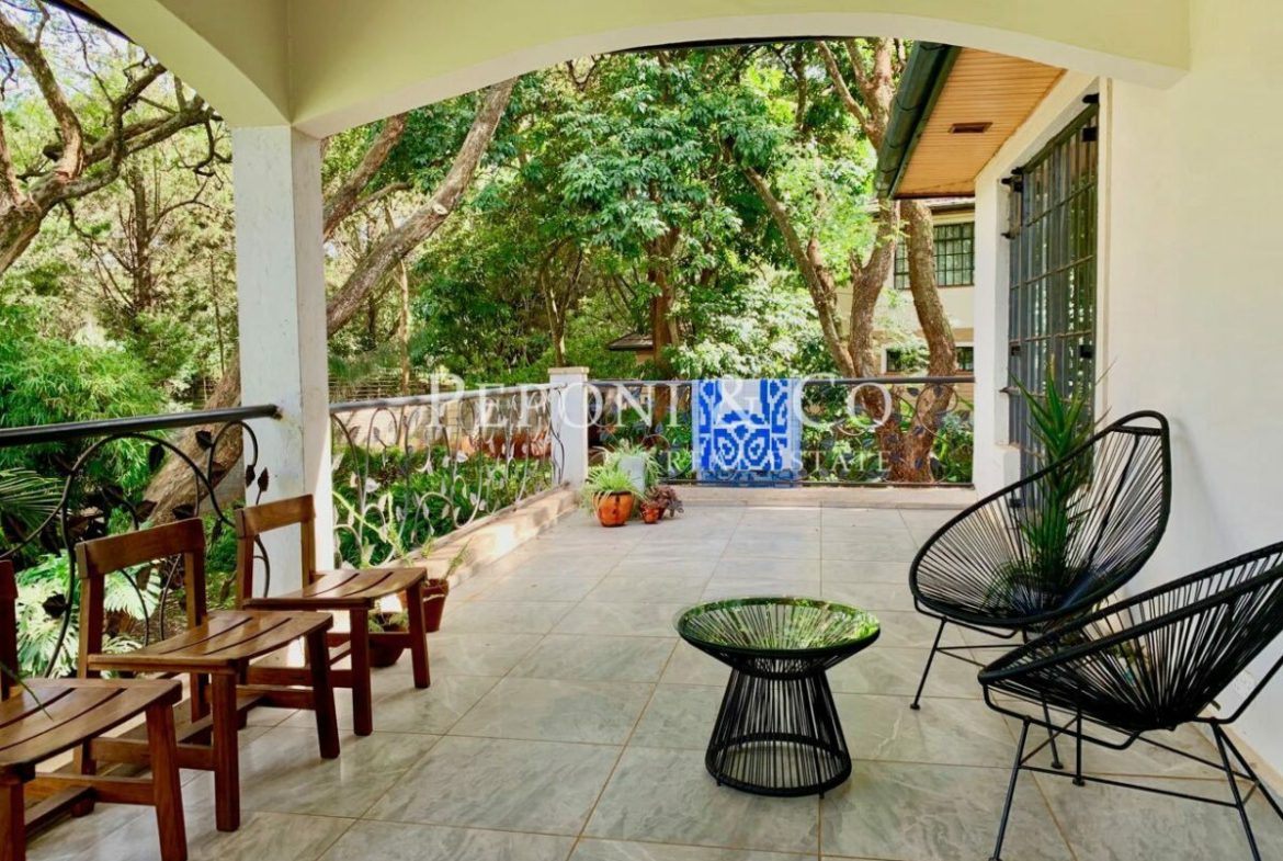 Beautiful Home with Lovely Garden