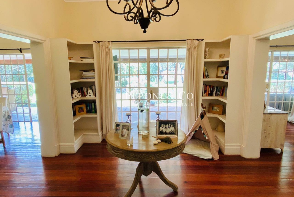 Hardy Manor for sale