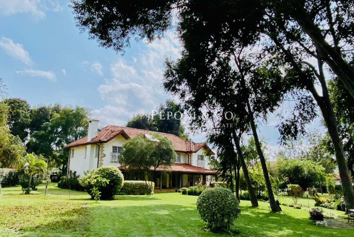 Hardy Manor for sale