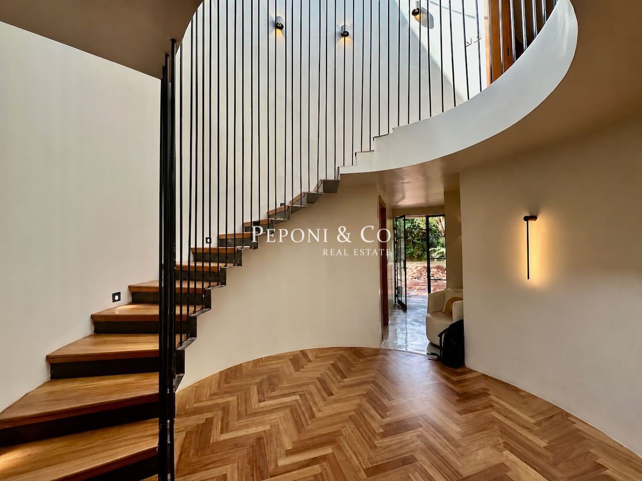 Exclusive residence for sale