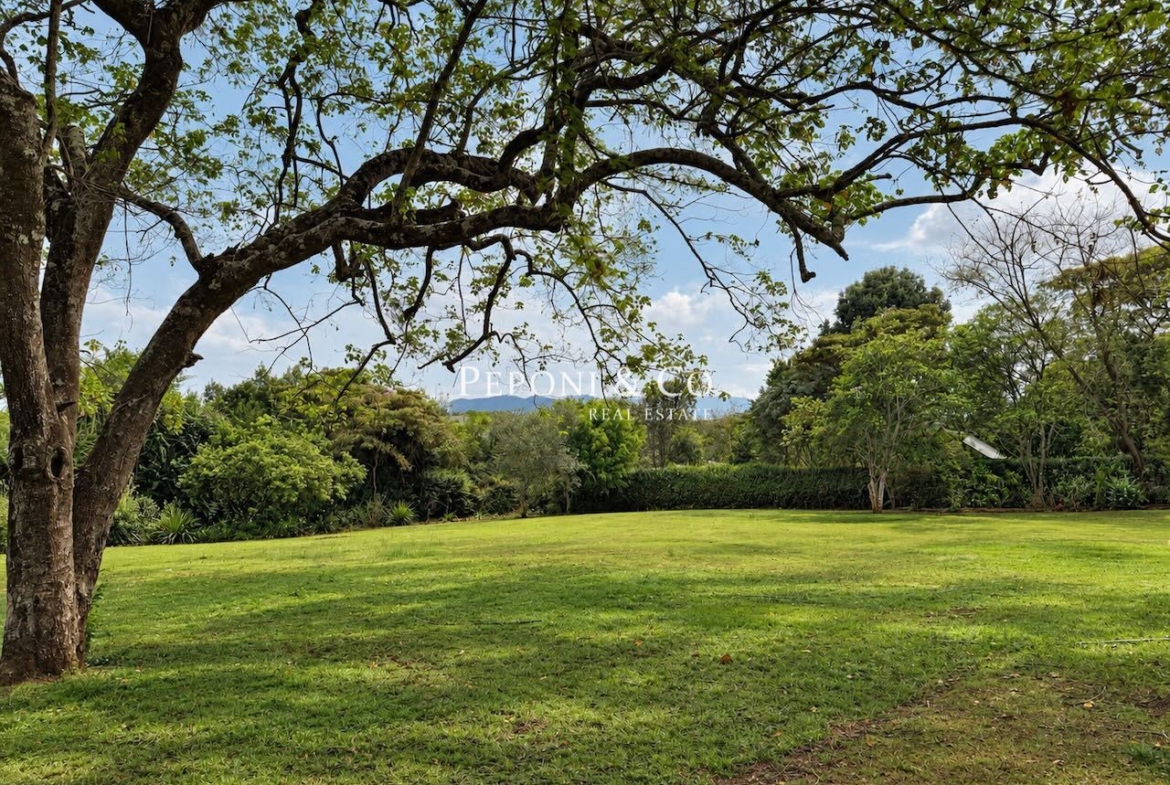 Exclusive residence for sale