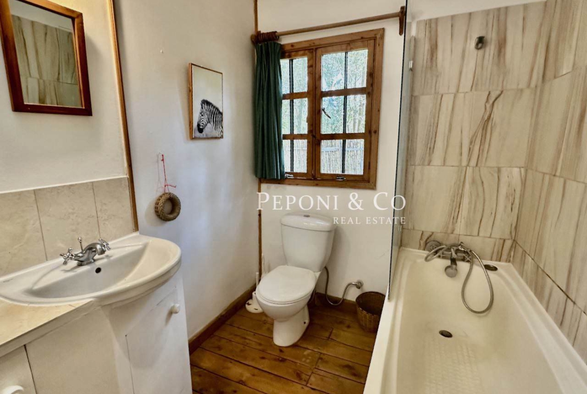 Furnished cottage for lease