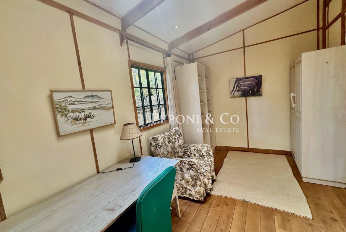 Furnished cottage for lease