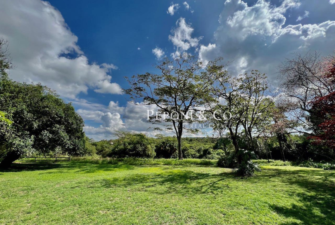 Furnished cottage for lease