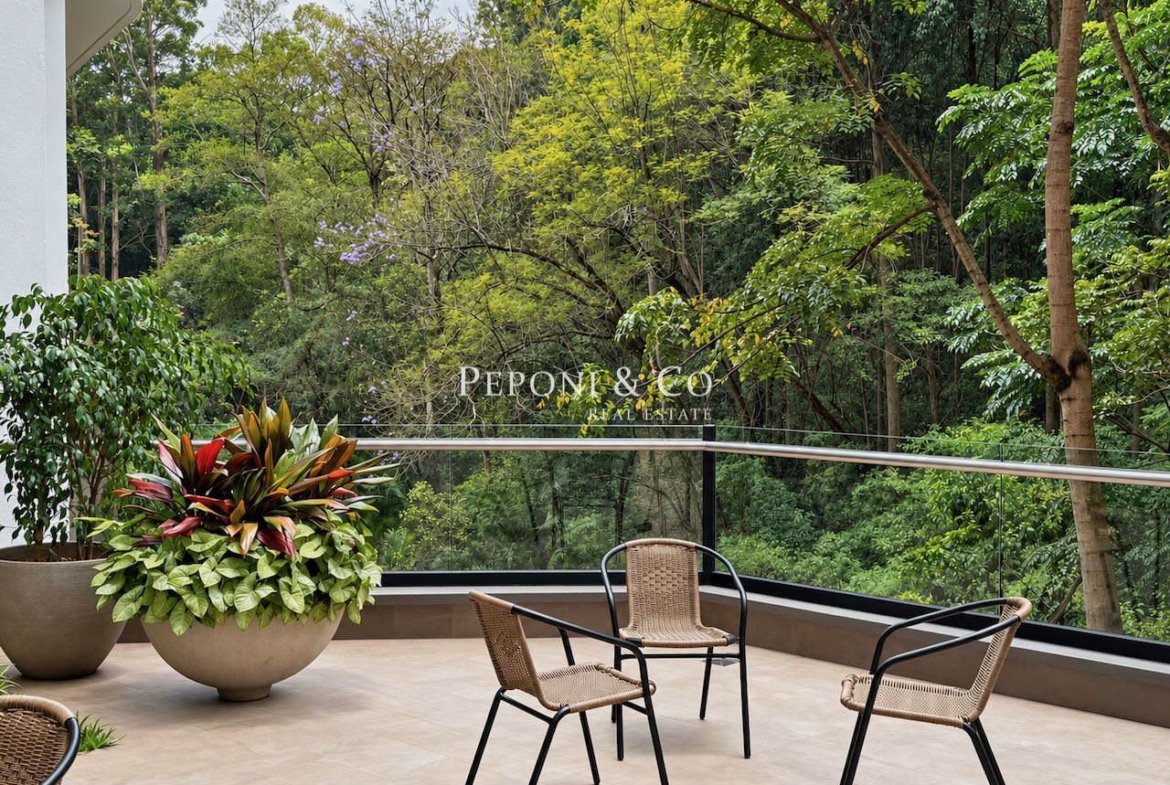 image Stunning apartment with woodland views